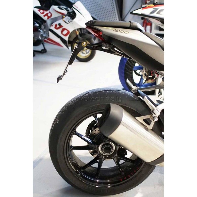 Support de plaque Triumph Speed Triple 1200 RS Evotech