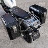 Paire de valises Atlas et cadres Unit Garage pour Moto-Guzzi V85TT 5